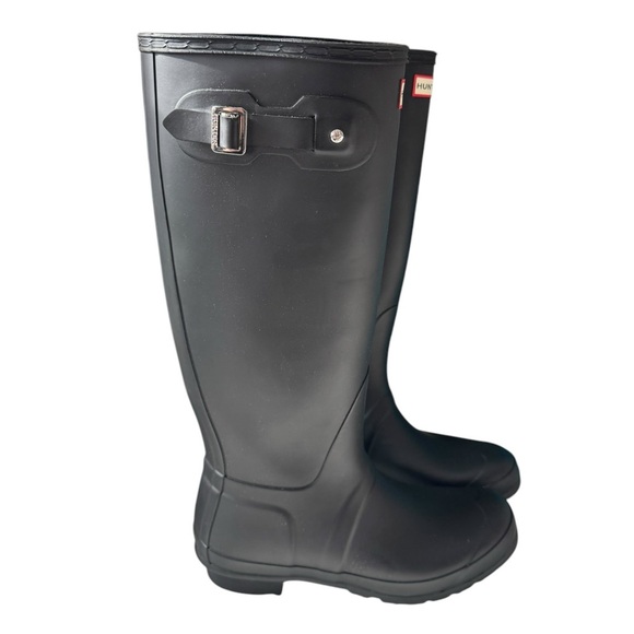 Hunter Black Women's Winter & Rain Boots - Picture 4 of 15